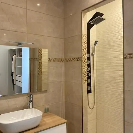 Апартаменты Superbe Pour 4 Personnes *